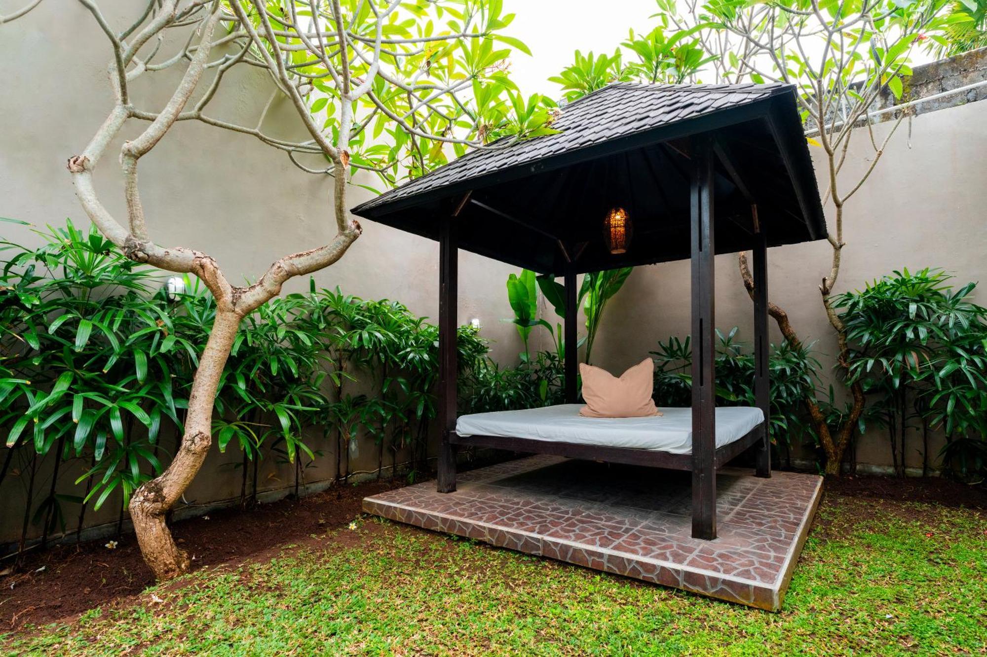 Amor Bali Villas & Spa Resort Seminyak  Exterior photo